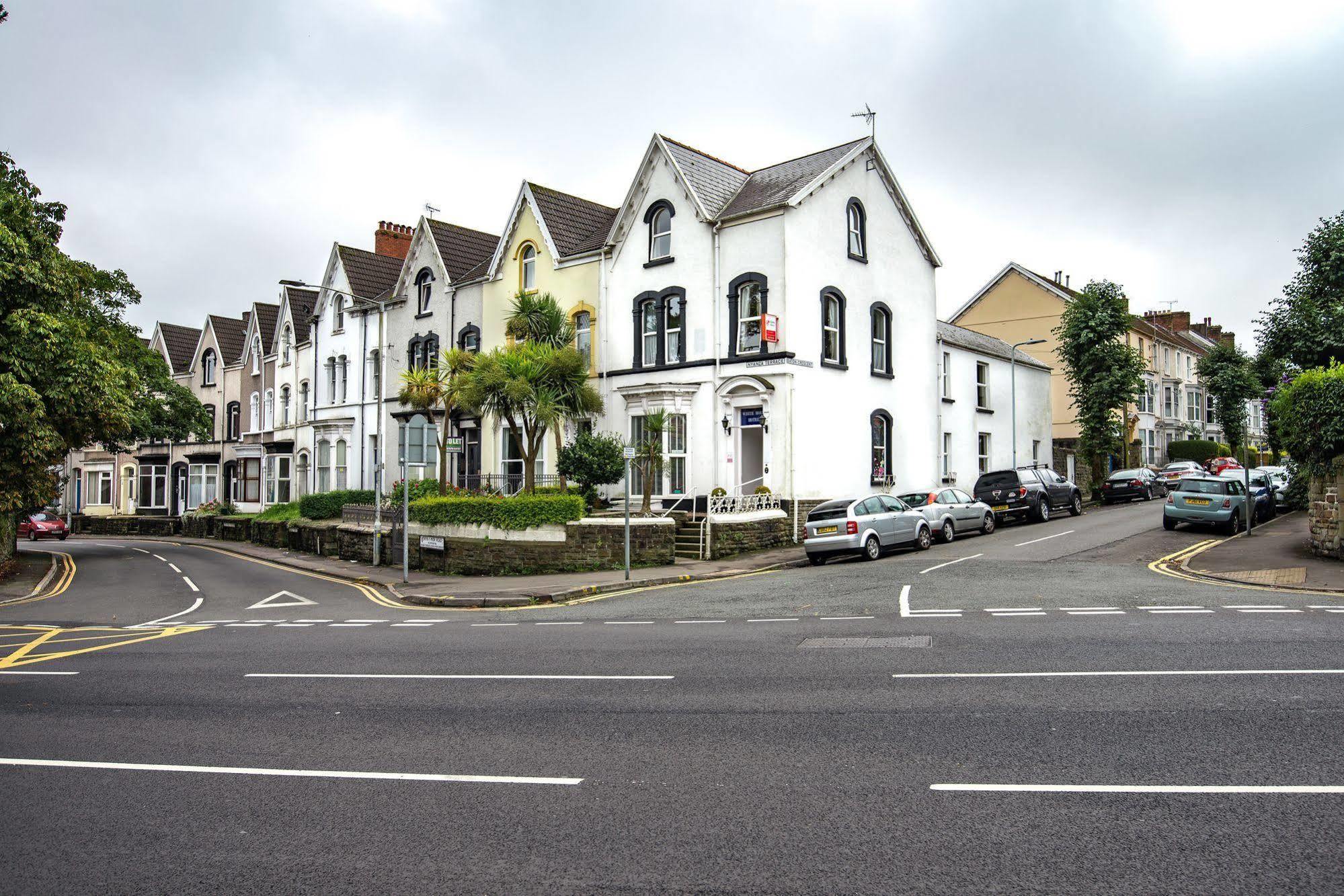 The White House By Bodacious! Swansea Exterior photo